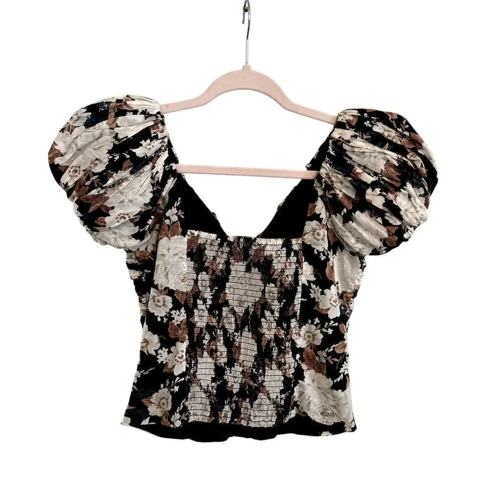 NWT Abercrombie Drama Puff Sleeve Top Floral Women's Size Small